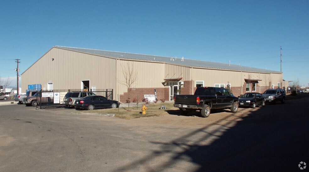 5301 Vasquez Blvd, Commerce City, CO à louer - Photo de l’immeuble – Image 3 sur 6