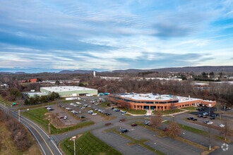 3 Sterling Dr, Wallingford, CT - VUE AÉRIENNE  vue de carte - Image1