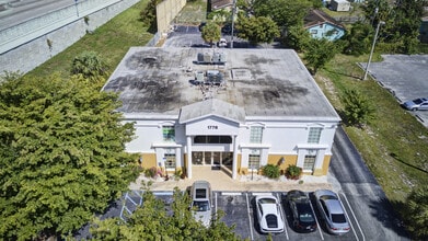 1776 Lake Worth Rd, Lake Worth, FL - Vue aérienne  vue de carte - Image1