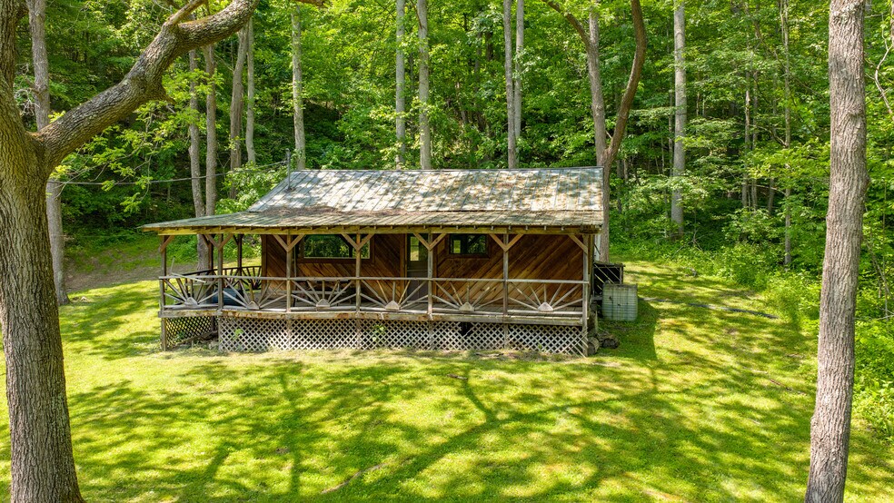 1413 Song Bird Ln, Grassy Meadows, WV à vendre - Photo de l’immeuble – Image 3 sur 12