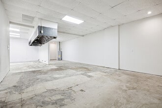 2102-2112 Pease St, Houston, TX à louer Photo de l’immeuble– Image 1 sur 3