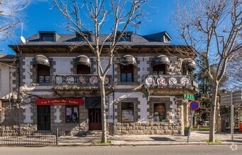 Local commercial dans Guadarrama, Madrid à louer Photo intérieure– Image 1 sur 6