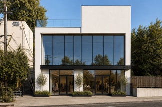 Plus de détails pour 8425 Melrose Ave, West Hollywood, CA - Local commercial à louer
