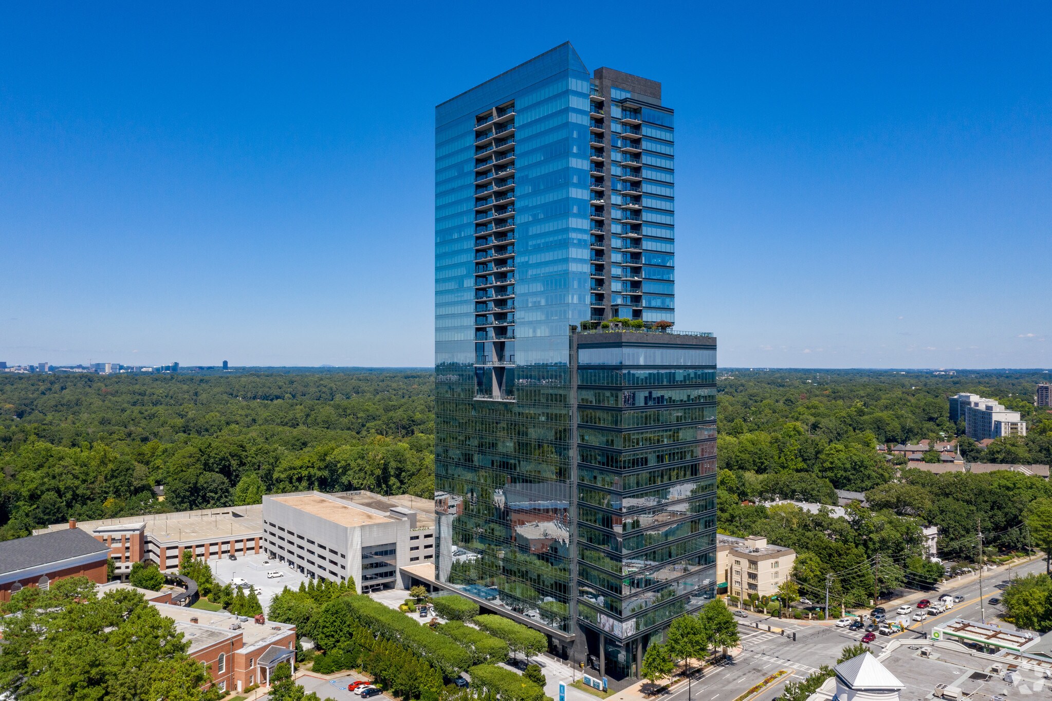 3630 Peachtree Rd NE, Atlanta, GA à louer Photo principale– Image 1 sur 11