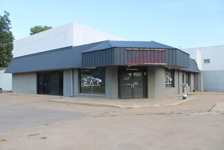 Plus de détails pour 320 S Van Buren St, Enid, OK - Local commercial à vendre