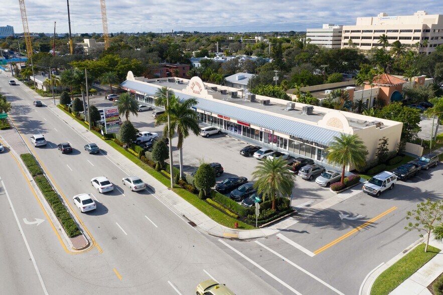 1555-1579 S Federal Hwy, Fort Lauderdale, FL à louer - Photo de l’immeuble – Image 3 sur 3