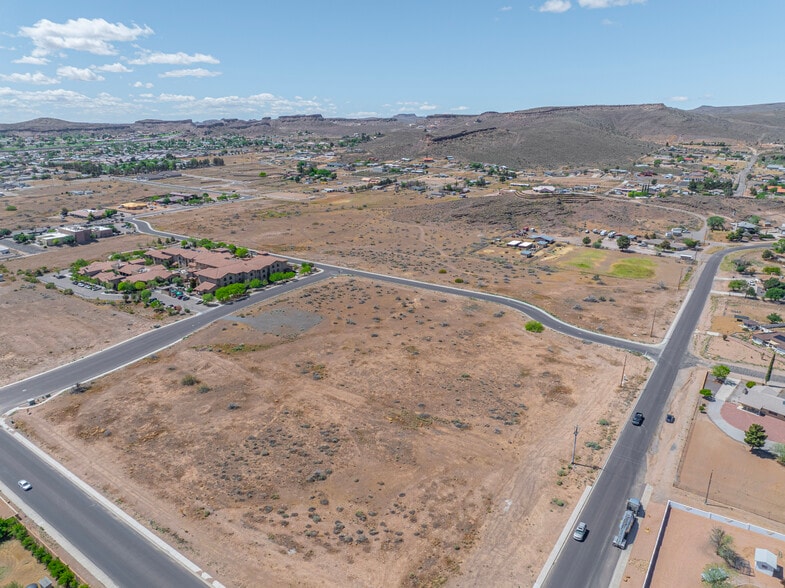 Riata Valley Rd, Kingman, AZ à vendre - Aérien – Image 2 sur 12