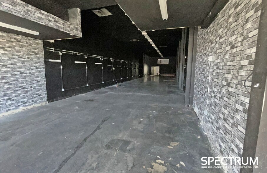6425-6427 Van Nuys Blvd, Van Nuys, CA à vendre - Photo de l’immeuble – Image 3 sur 4