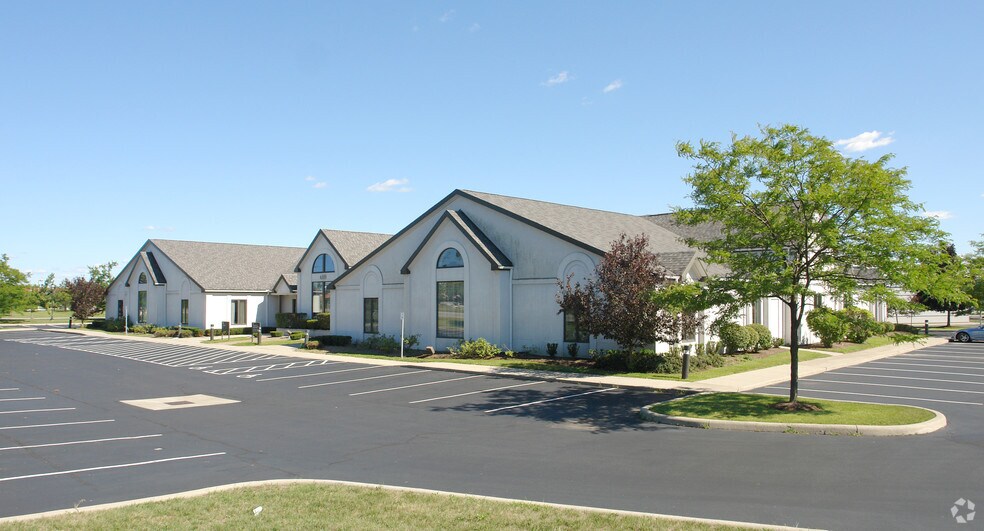 6333 Main St, Buffalo, NY à louer - Photo de l’immeuble – Image 3 sur 5