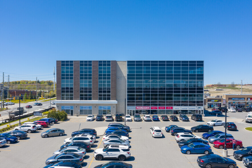 300 Rossland Rd E, Ajax, ON à vendre - Photo de l’immeuble – Image 2 sur 8