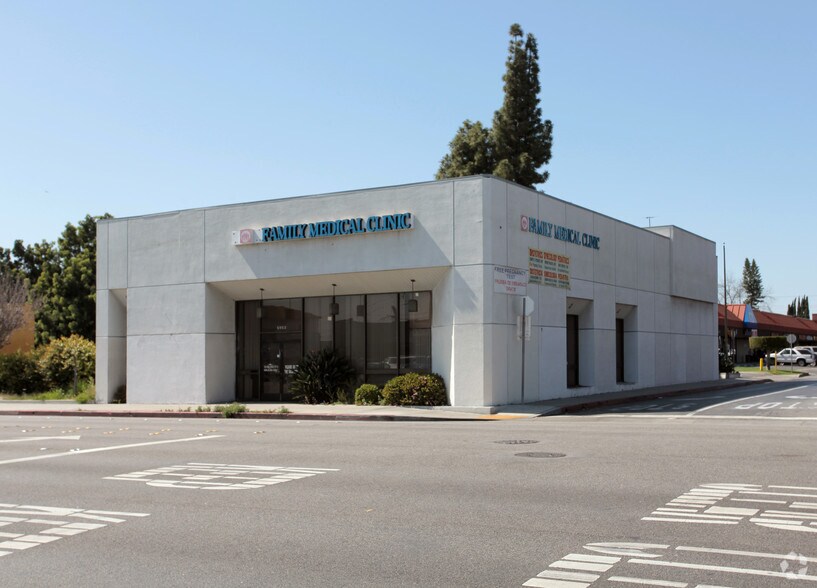 5953 Atlantic Blvd, Maywood, CA à louer - Photo de l’immeuble – Image 2 sur 9