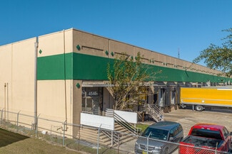 Plus de détails pour 4545 Eastpark Dr, Houston, TX - Industriel/Logistique à louer