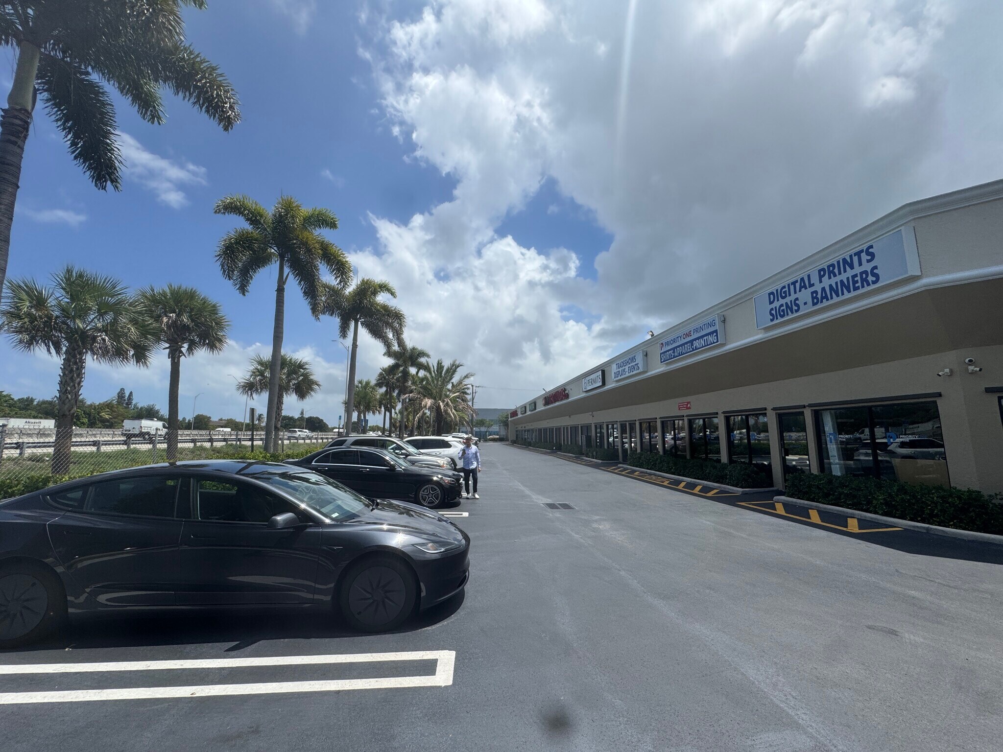 590 SW 9th Ter, Pompano Beach, FL à louer Photo intérieure– Image 1 sur 8