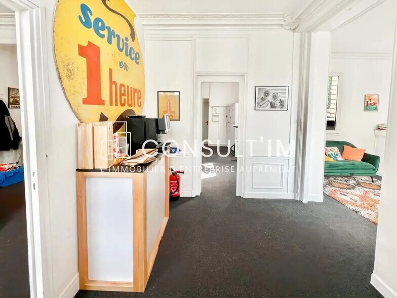 Bureau dans Asnières-sur-Seine à louer - Photo de l’immeuble – Image 3 sur 8