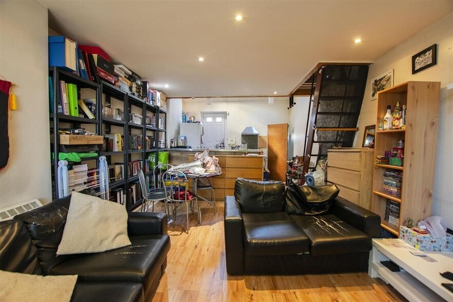 570 Bristol Rd, Birmingham à vendre - Photo de l’immeuble – Image 2 sur 11