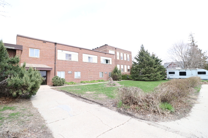 115 W 3rd St Fr W 3rd, Frost, MN à vendre - Photo de l’immeuble – Image 3 sur 10