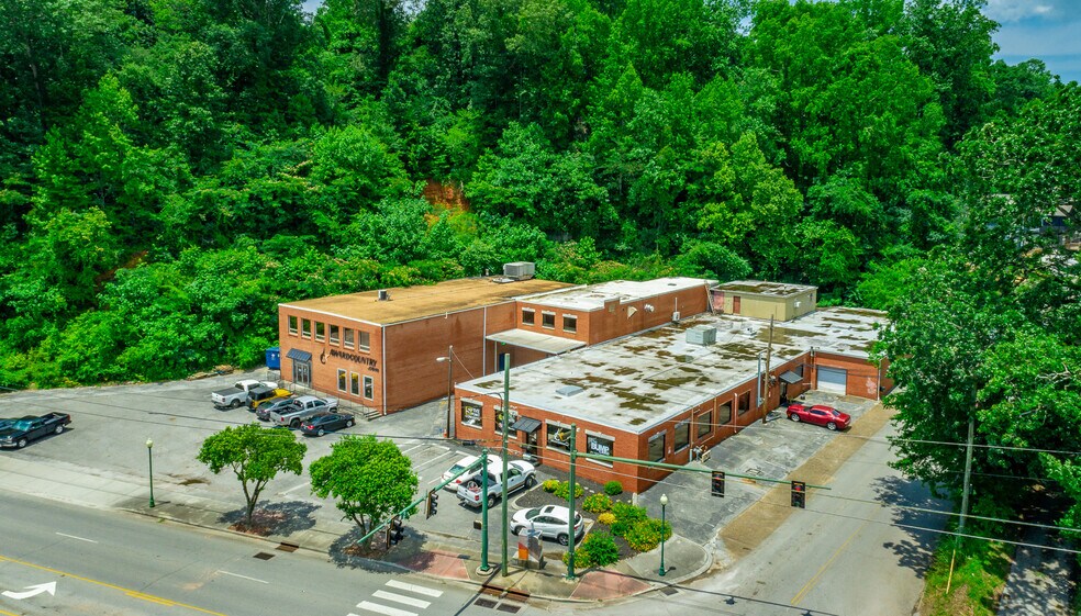 1899 Dayton Blvd, Chattanooga, TN à vendre - Photo de l’immeuble – Image 3 sur 17