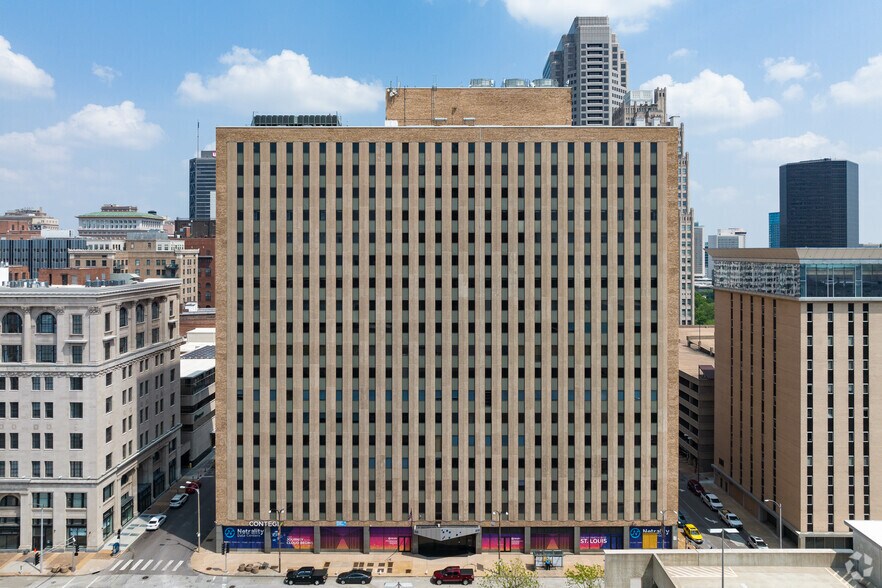 210 N Tucker Blvd, Saint Louis, MO à louer - Photo de l’immeuble – Image 2 sur 7