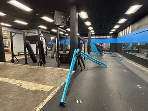 2102 N Tustin St, Orange, CA à louer Photo intérieure– Image 2 sur 2