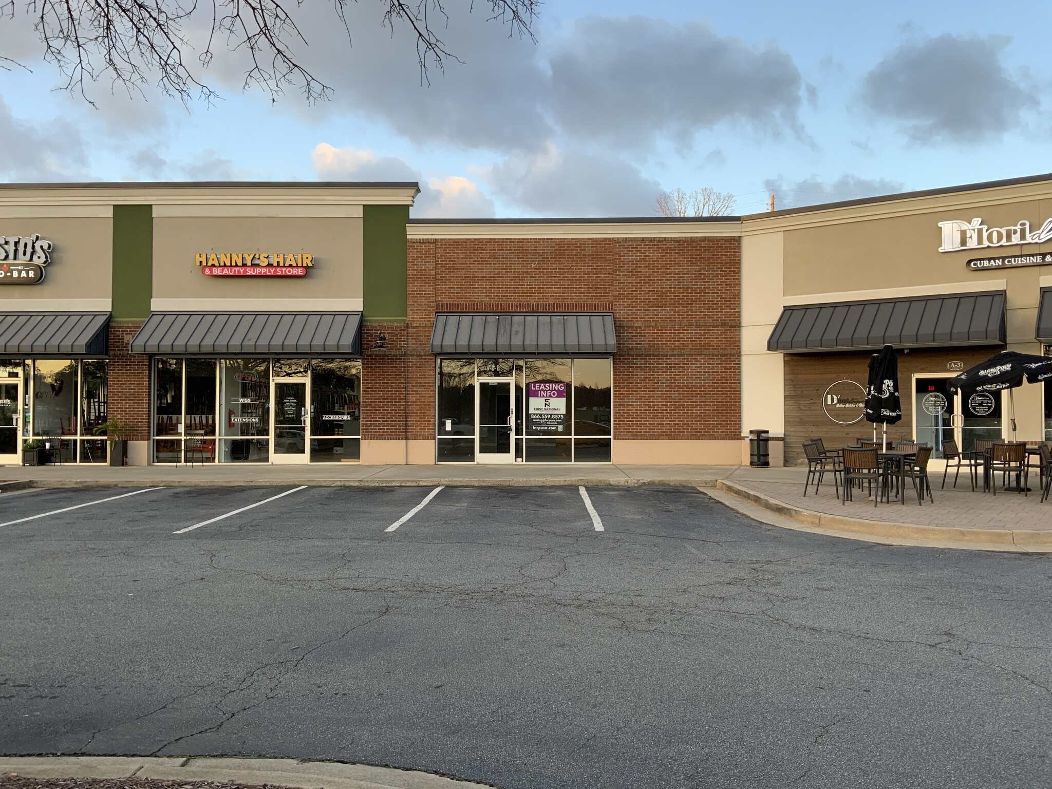 6230-6242 Old Highway 5, Woodstock, GA à louer Photo de l’immeuble– Image 1 sur 1