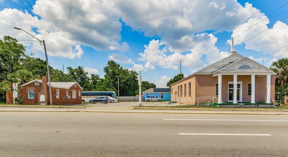 900 W Cervantes St, Pensacola, FL à vendre - Photo de l’immeuble – Image 2 sur 16