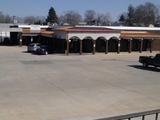 Plus de détails pour 13 Old Capitol Mall, Vandalia, IL - Local commercial à vendre