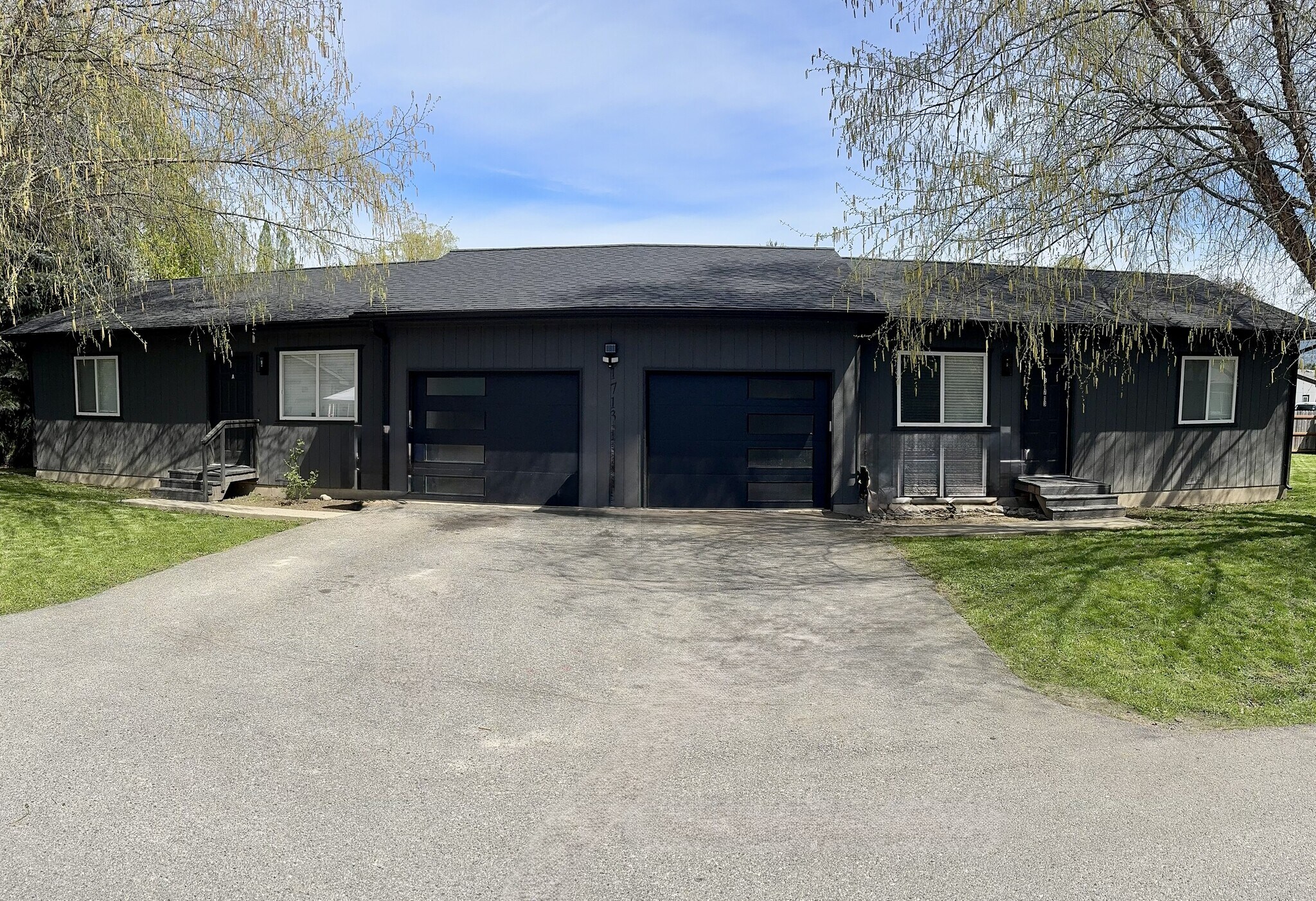 1717 Main St, Sandpoint, ID à vendre Photo de l’immeuble– Image 1 sur 24