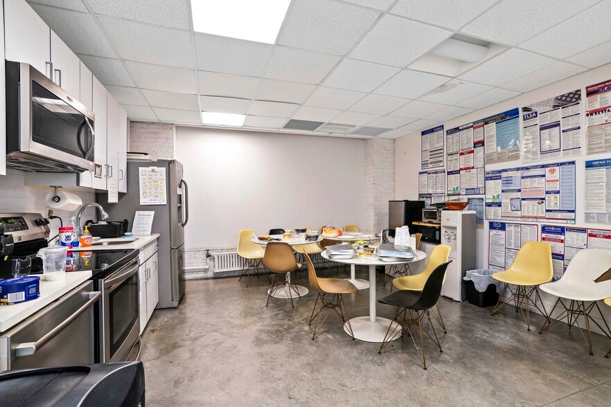 449-465 Troutman St, Brooklyn, NY à louer - Photo de l’immeuble – Image 3 sur 31