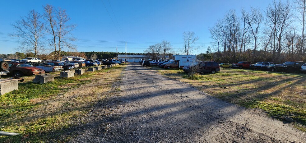 4987 Caratoke Hwy, Coinjock, NC à vendre - Photo de l’immeuble – Image 2 sur 3