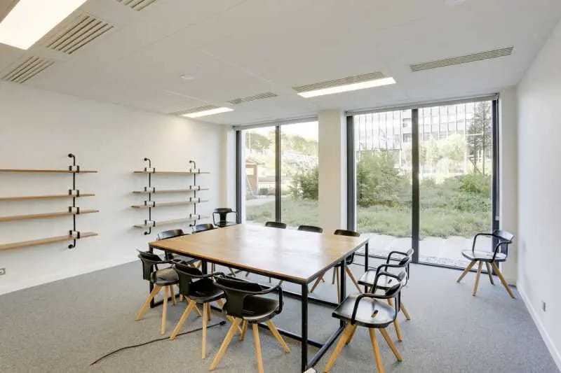 11 Avenue Dubonnet, Courbevoie à louer Photo de l’immeuble– Image 1 sur 1