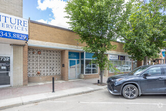 Plus de détails pour 4730 50 St, Red Deer, AB - Local commercial à vendre
