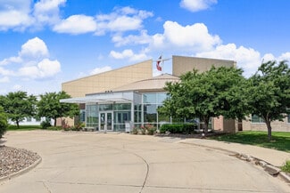 Plus de détails pour 2301 Rittenhouse St, Des Moines, IA - Spécialisé à vendre