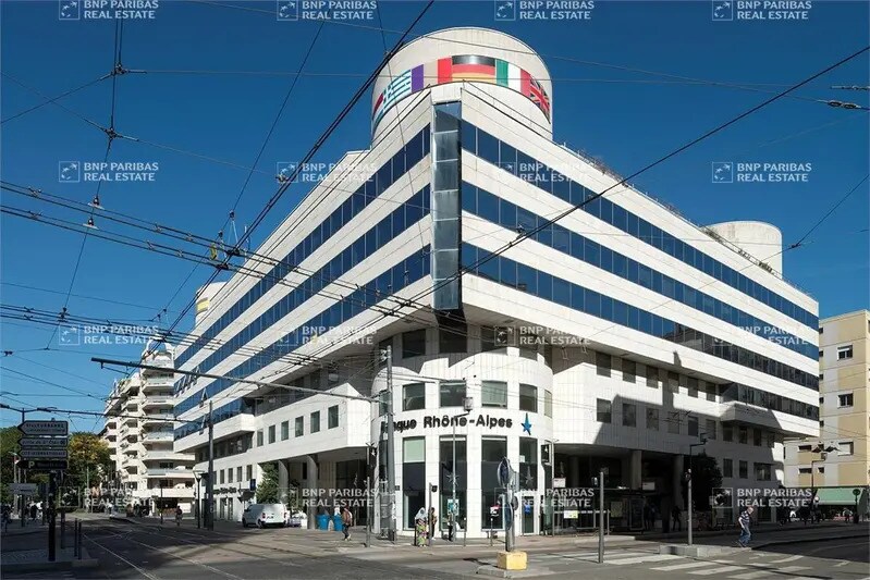 Bureau dans Lyon à vendre - Photo de l’immeuble – Image 3 sur 63