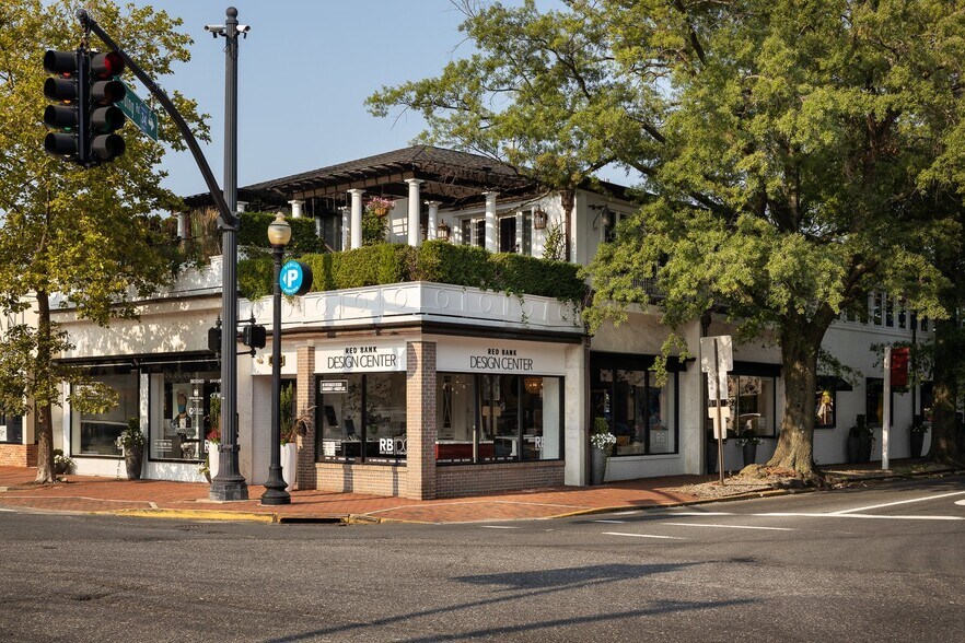 2 Harding Rd, Red Bank, NJ à louer - Photo de l’immeuble – Image 3 sur 8