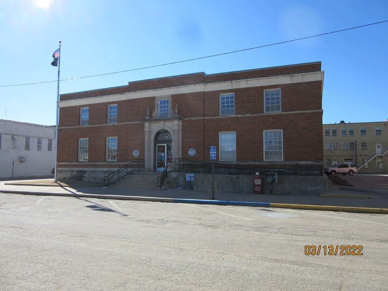 203 W Blackwell Ave, Blackwell, OK à louer - Photo principale – Image 1 sur 3