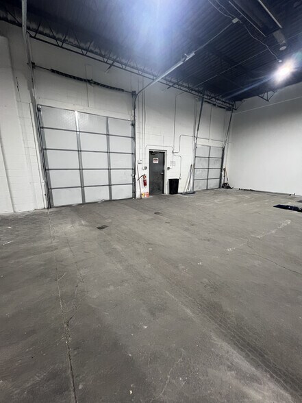 9130 Grand Ave S, Bloomington, MN à vendre - Photo intérieure – Image 2 sur 16