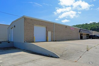 Plus de détails pour 104-108 Court Way, Pelham, AL - Local d'activités à louer