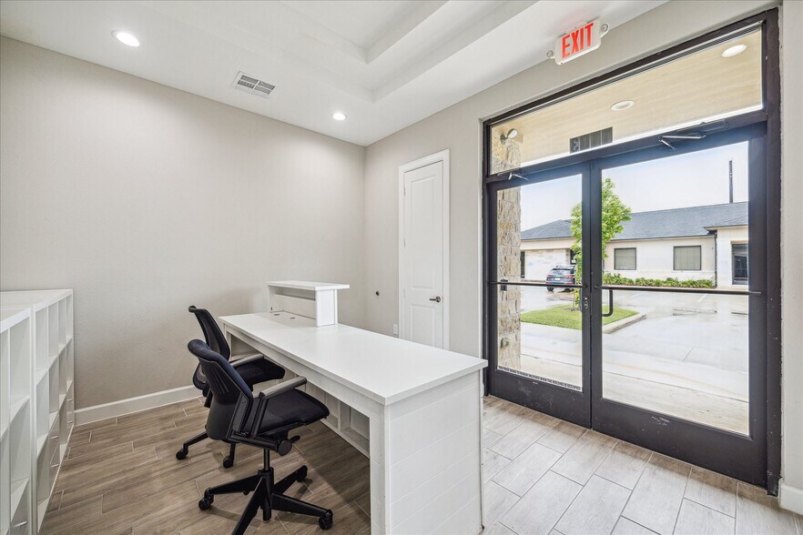 4220 Cartwright Rd, Missouri City, TX à vendre - Photo de l’immeuble – Image 3 sur 18