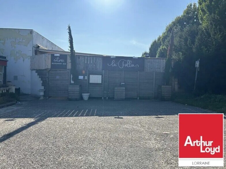 Local commercial dans Thionville à vendre - Photo de l’immeuble – Image 2 sur 8