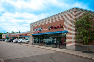 1960-2080 Market Dr, Stillwater, MN à louer Photo de l’immeuble– Image 1 sur 1