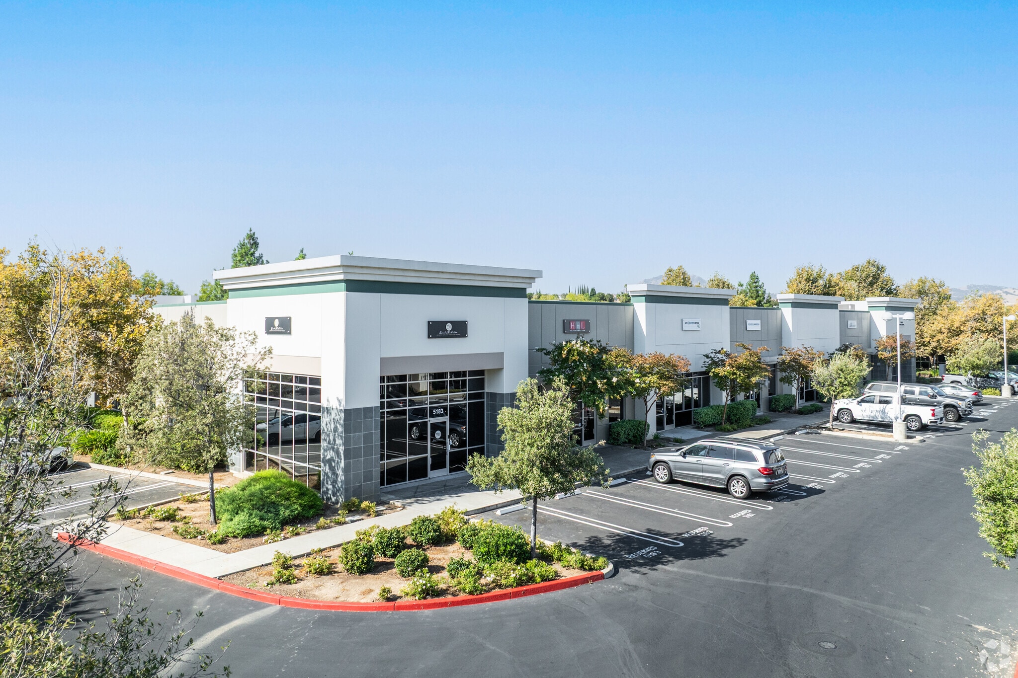 5157-5183 Lone Tree Way, Antioch, CA à vendre Photo principale– Image 1 sur 58
