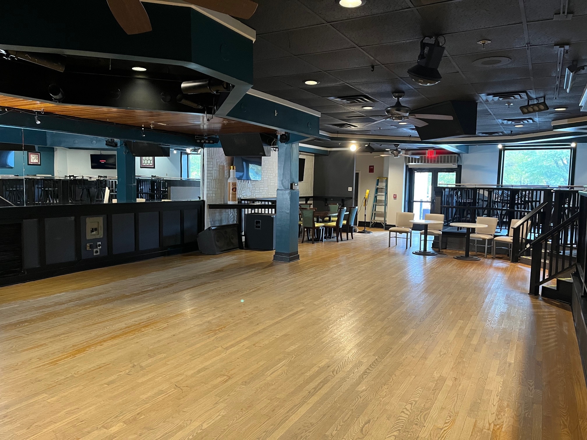 1021 Koger Center Blvd, Bon Air, VA à louer Photo intérieure– Image 1 sur 14