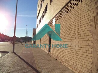 Plus de détails pour Local commercial à louer