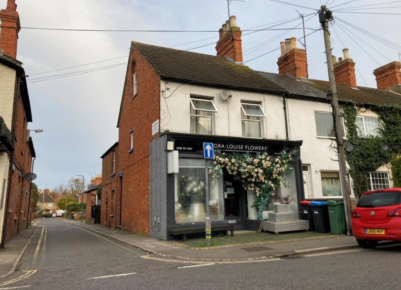 63 Wolverton Rd, Milton Keynes à louer - Photo de l’immeuble – Image 1 sur 1