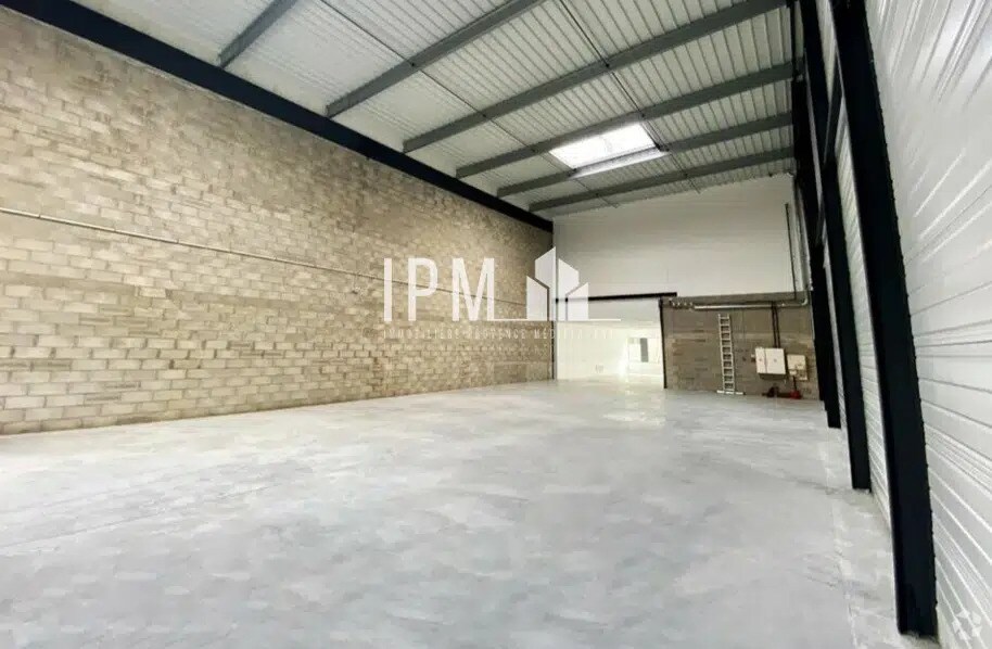 1 D568, Châteauneuf-les-Martigues, BDR 13220 - Lot E1 -  - Photo intérieure - Image 1 of 4