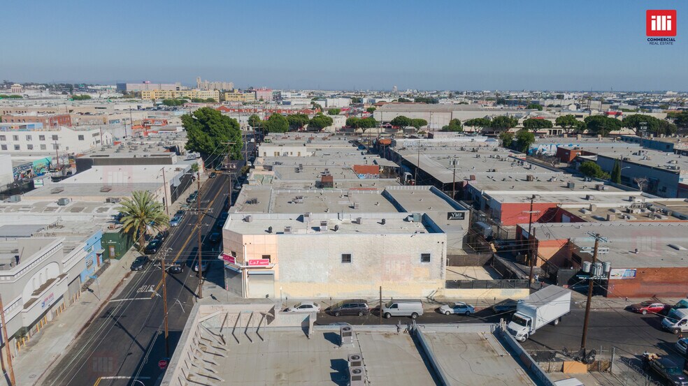1204 Paloma St, Los Angeles, CA à louer - Photo de l’immeuble – Image 2 sur 9