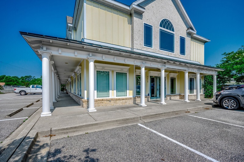 9898 Merry Ln, Murrells Inlet, SC à louer Photo de l’immeuble– Image 1 sur 1