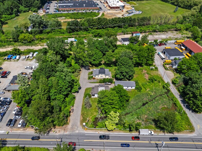 10 Butterfield St, North Chelmsford, MA à vendre - Aérien – Image 2 sur 11