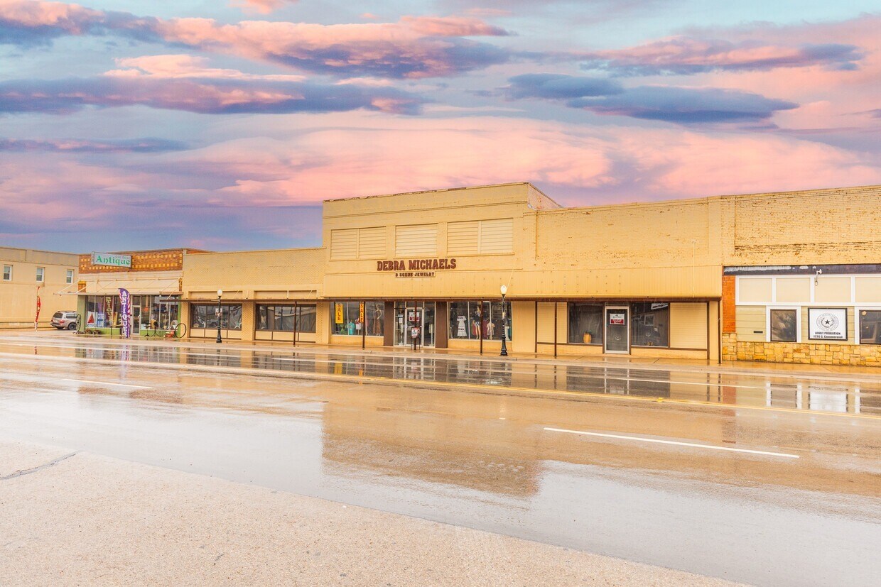 1242 Commercial Ave, Anson, TX à vendre Photo principale– Image 1 sur 40