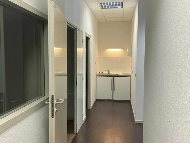 Bureau dans Belfort à louer - Photo de l’immeuble – Image 3 sur 9